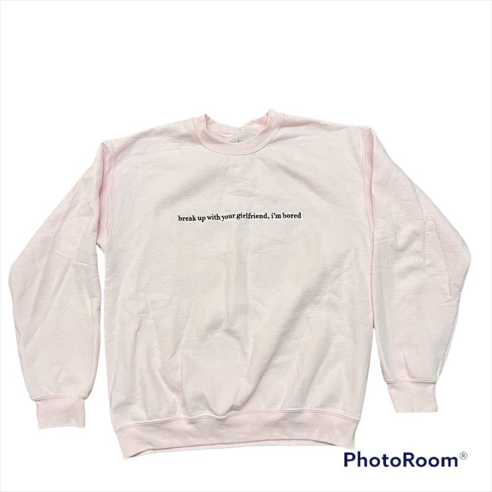 Ariana grande pink sweater 